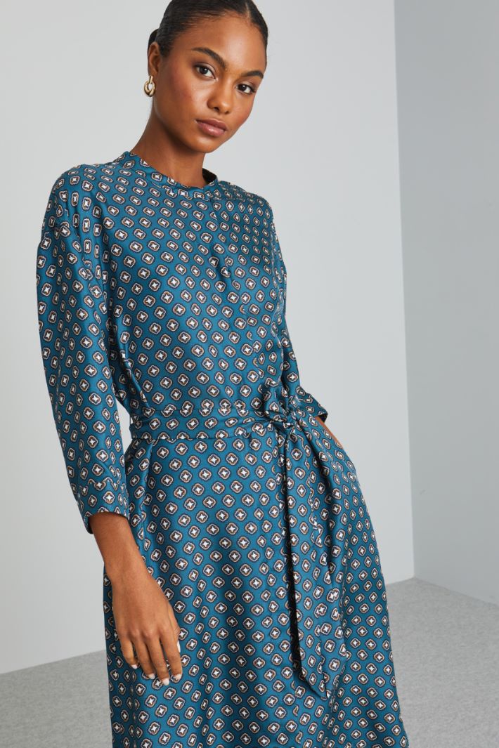 Printed silk shirt dress Intrend - 4