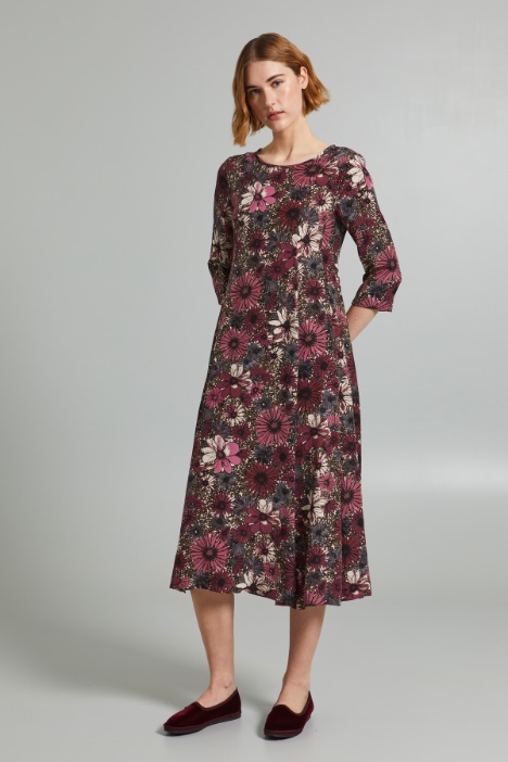 Vestido acampanado de seda pura