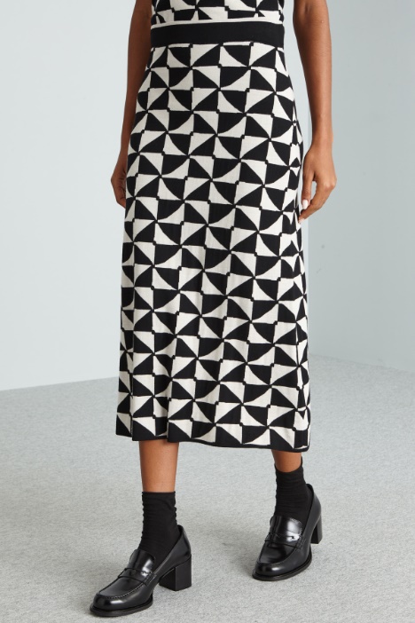 Falda larga de punto