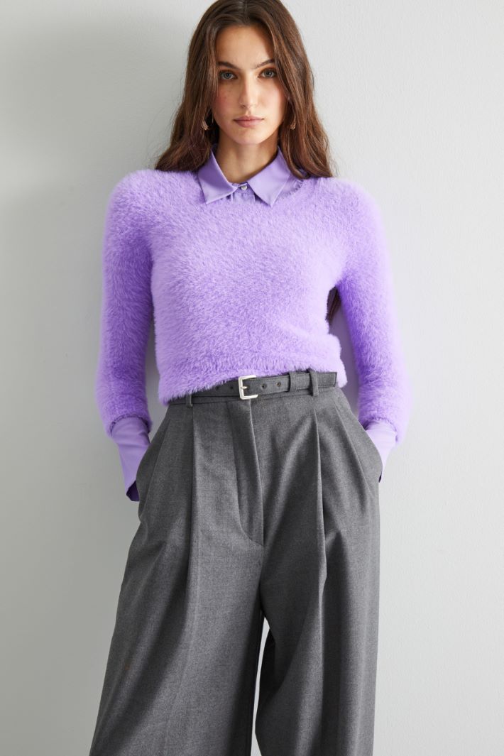 Maglia cropped effetto peluche Intrend - 3