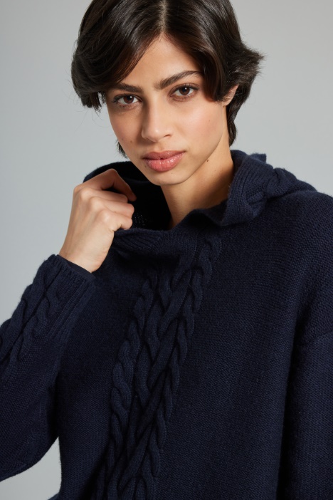 Jersey suave con capucha