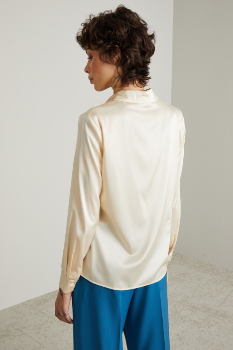 Camicia in raso di seta