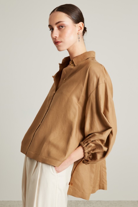 Casacca asimmetrica in lino