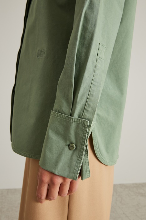 Camicia in tela con ricamo