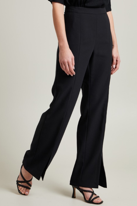 Pantaloni in envers satin