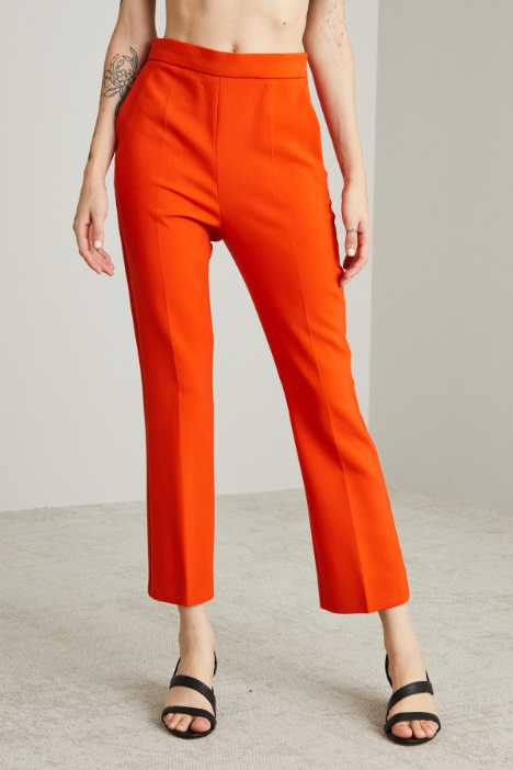 Pantaloni in tela crépe di lana