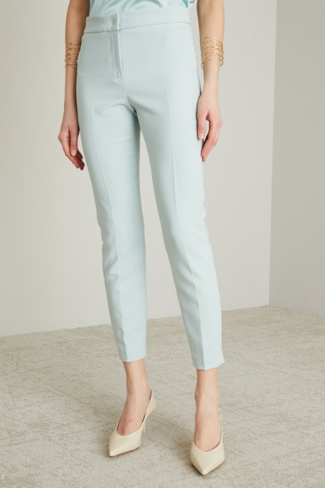 Pantaloni slim in cady