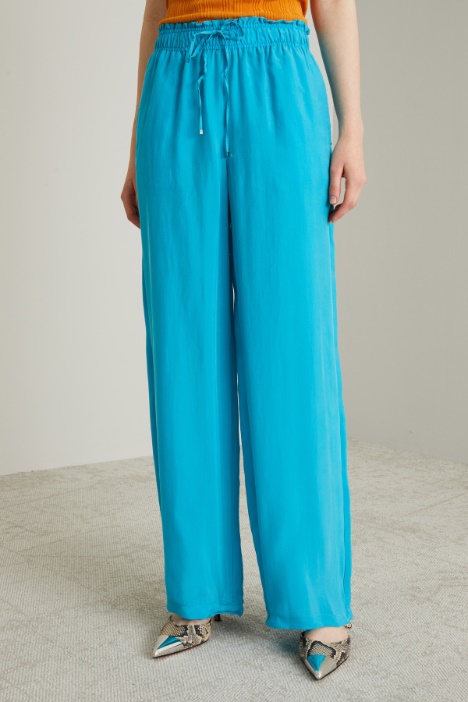 Pantaloni fluidi con coulisse