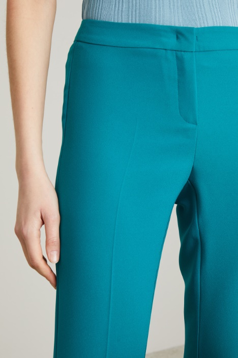 Pantaloni in envers satin