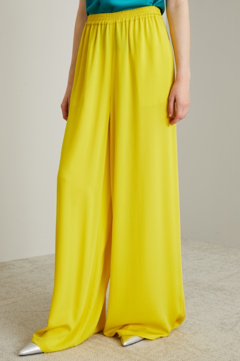 Pantaloni svasati in pura seta