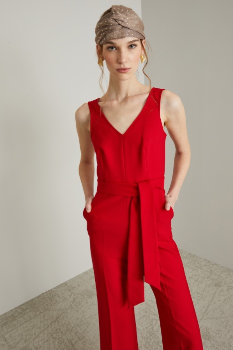 Tuta in cady con cintura