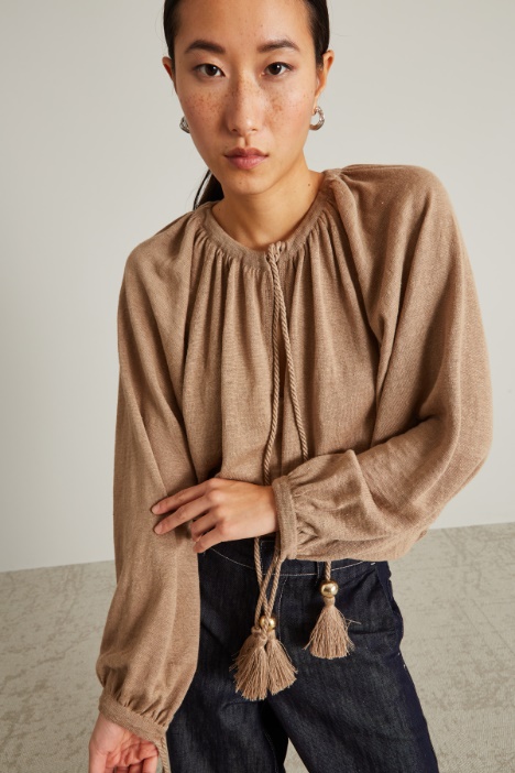 Maglia in lino con nappine