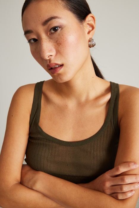 Canotta in maglia crépe