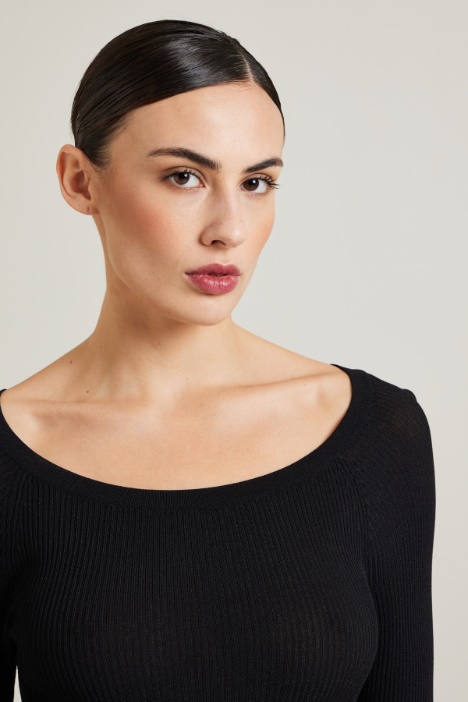 Jersey con cuello barco