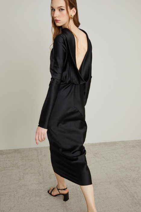 Abito a kimono in raso compatto