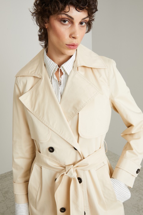 Trench lungo con cintura Intrend - 3