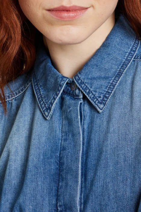 Camicia in denim con arricciatura