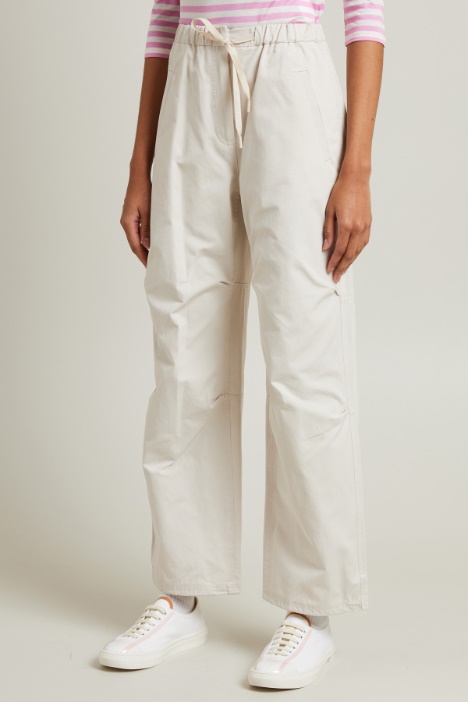 Pantaloni con coulisse