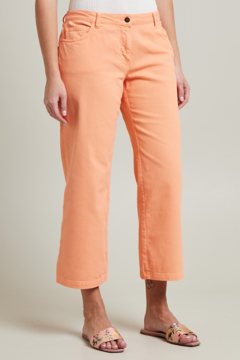 Pantaloni cropped in drill