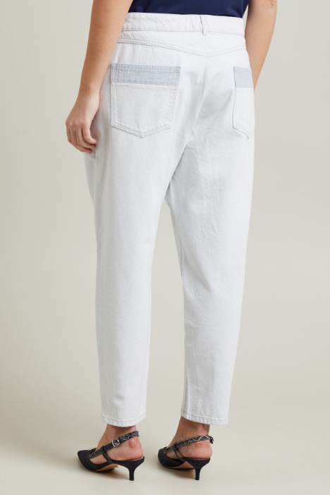 Pantaloni carrot in drill