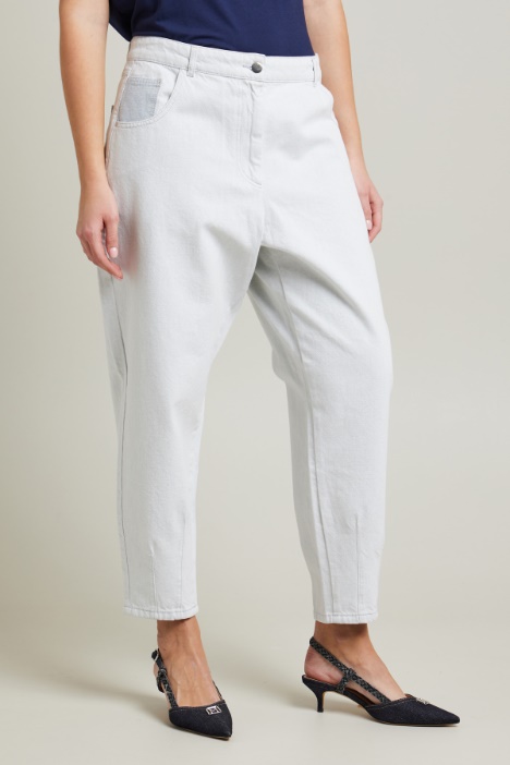 Pantaloni carrot in drill