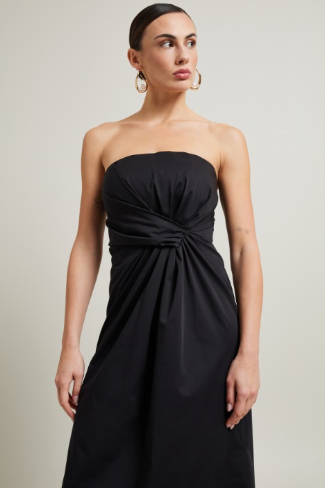 Abito bustier con drappeggio