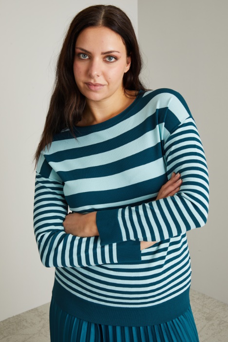 Maglia regolare in viscosa