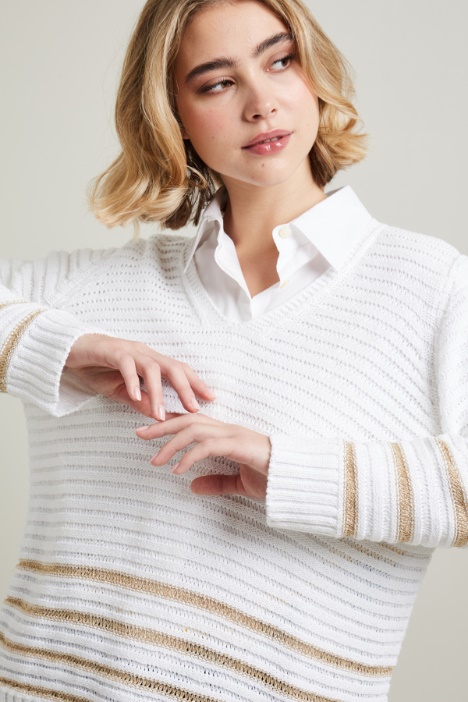 Maglia traforata con inserto lamè