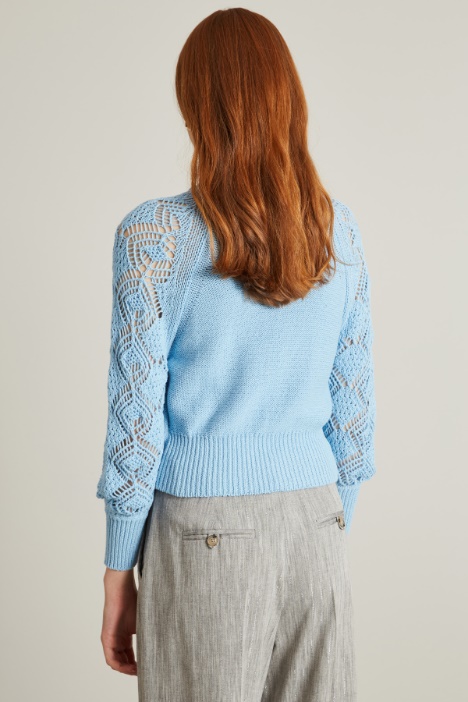 Maglia con maniche traforate