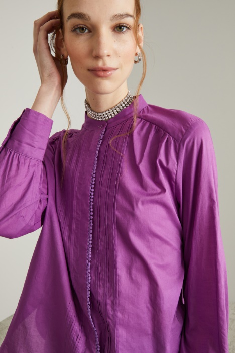 Camicia in tela con nervature