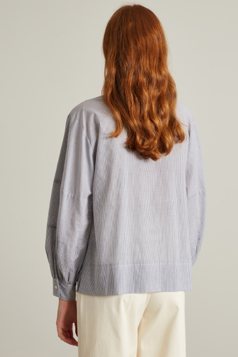 Camicia svasata in mussola