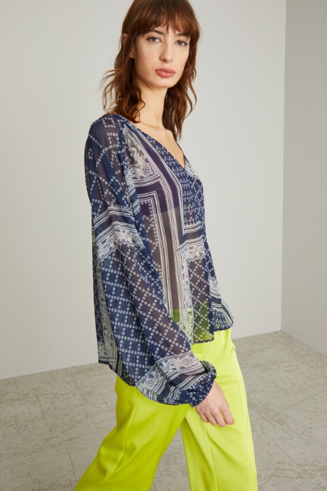 Blusa morbida in creponne