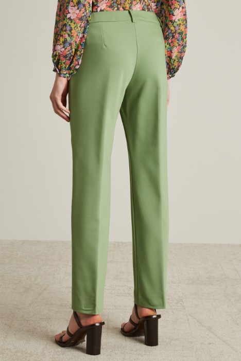 Pantaloni a sigaretta