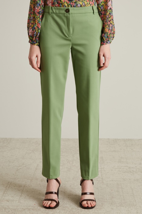 Pantaloni a sigaretta