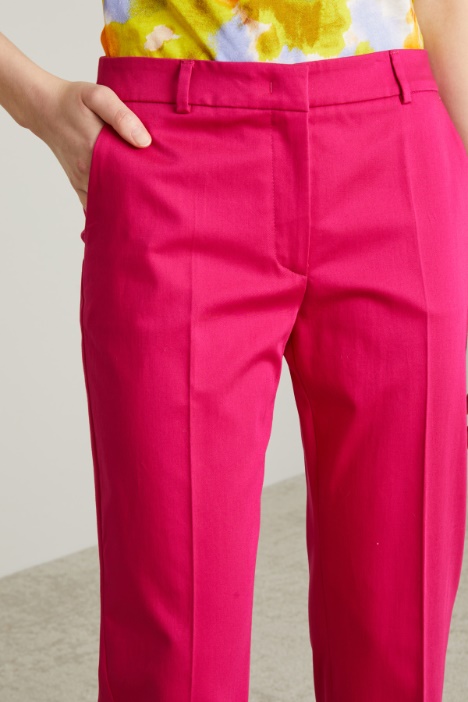 Pantaloni a sigaretta