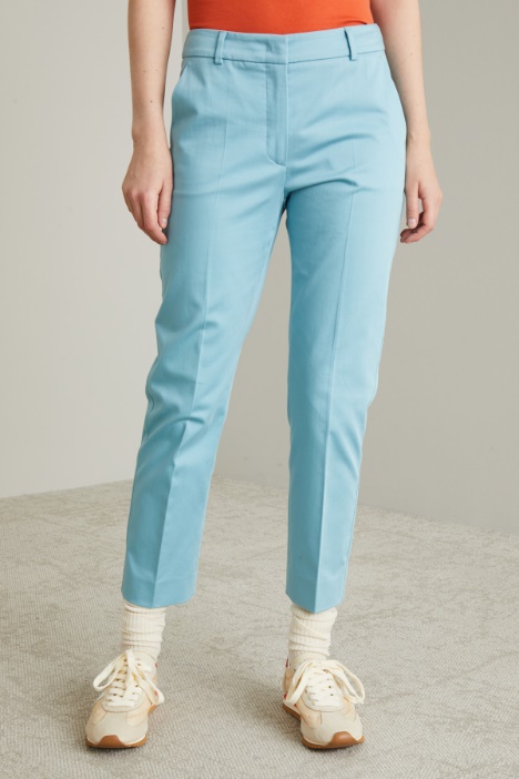 Pantaloni a sigaretta