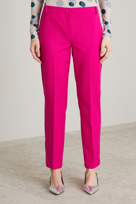 Pantaloni a sigaretta