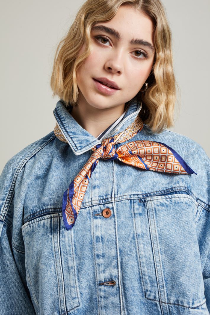 Silk foulard Intrend - 2