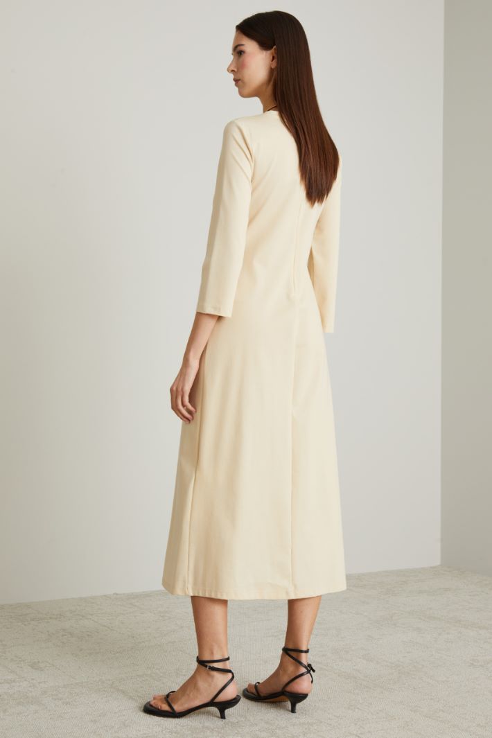 Dress with pleated insert Intrend - 2