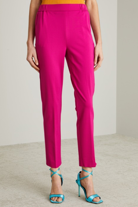 Pantaloni a sigaretta