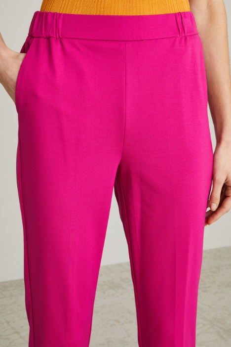 Pantaloni a sigaretta