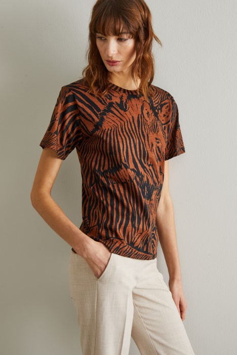 T-shirt stampata