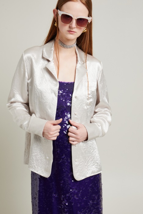 Camisa de raso con solapas Intrend
