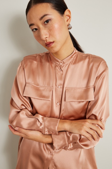 Camicia asimmetrica in raso