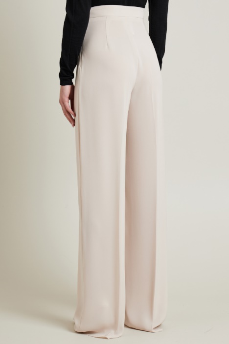 Pantaloni a vita alta