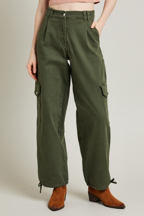 Pantaloni cargo in drill