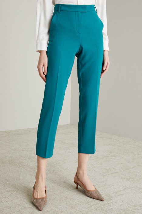 Pantaloni a sigaretta