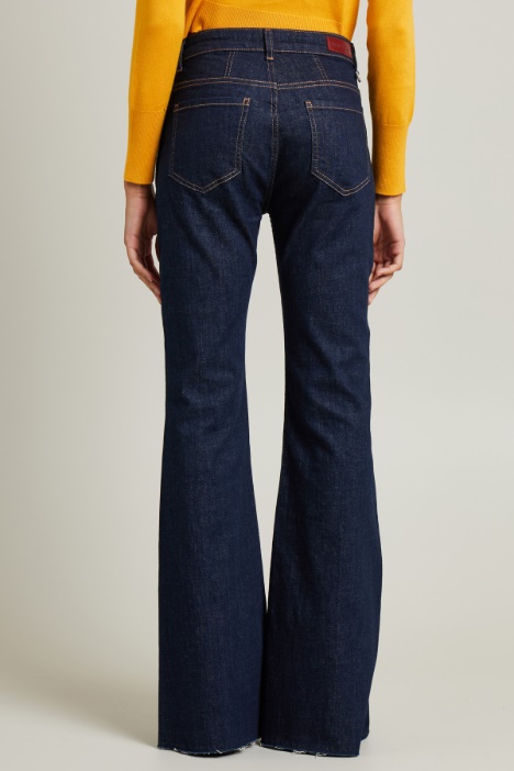 Jeans flare in denim