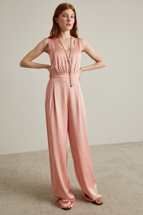 Tuta in envers satin