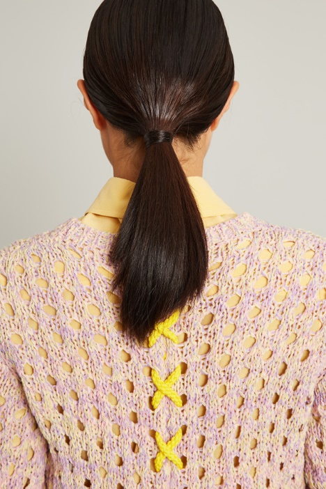 Maglia traforata con lacci